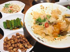 -楼兰新疆主题餐厅(坂田佳华领汇广场店)