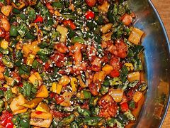 八坡尖椒兔-胡马八破·川菜小馆(高新万达店)