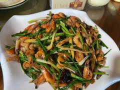 -乡巴佬鼎锅饭