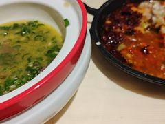 -霄汉牛三鲜湖北砂锅菜(万松园2店)