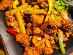 -炭舍干锅·烤鱼(扬名广场店)