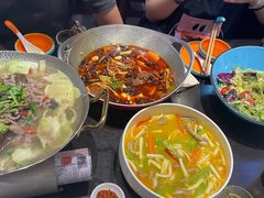 -川流不息·地道川菜·小龙虾(松东路店)