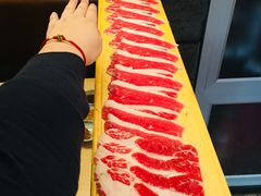一米长盘牛五花-犟牛家·榴莲烤肉(五棵松店)