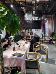 -MOVAN  HAIR莫凡匠人发型屋