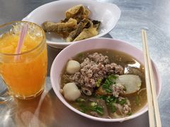 -榮泰米粉湯(Left Shop)