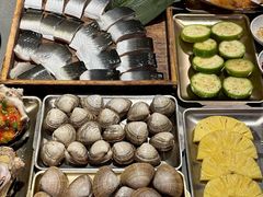 -围炉肉舍•炭烤活鳗•丹东海鲜烤肉(步行街店)