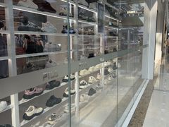 -万达广场(南昌红谷滩店)