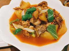沙湾大盘鸡-清真·玛丽亚新疆菜主题餐厅(浙江中路店)