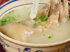 -易老妈蹄花.创于1935(总店)