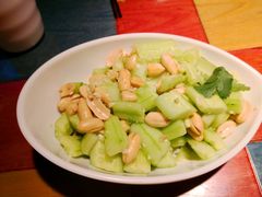 -多嘴超级肉蟹煲(杉杉国潮主题店)