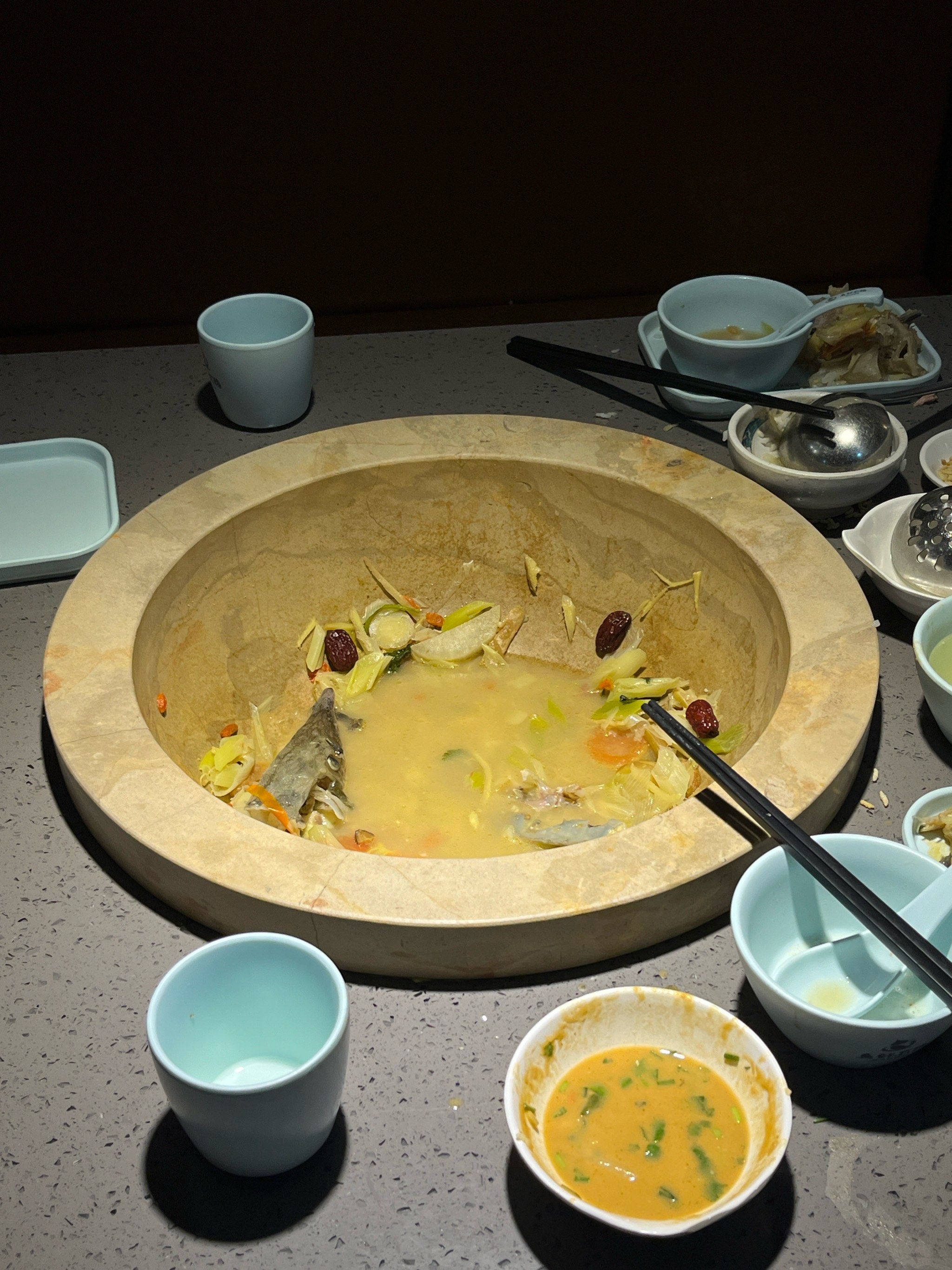 想想就可怕:这一顿石锅鱼居然只要100多