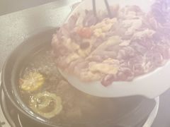 -野迹·石橄榄鸡·烧烤(新洲店)