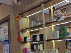 -霸王茶姬(南强街店)