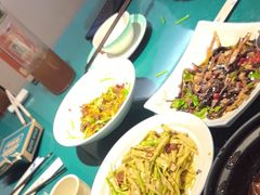 -呷湘厨·鱼汤捞饭·剁椒鱼头·辣椒炒肉(国家会展中心店)
