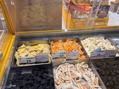 -三只松鼠国民零食(杭州萧山万象汇店)