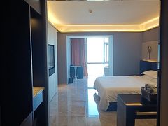 -Ting无边际江景酒店(重庆解放碑云端之眼店)