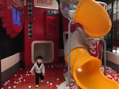 -东方明珠·可口可乐欢乐餐厅