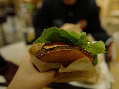 双层吉食汉堡包-麦当劳(豫园店)