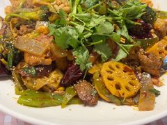 -拿渡·水煮鱼麻辣香锅(王府井奥莱·香江小镇店)