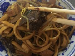 -珠宝街老左杂酱面馆