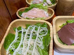 -独食火锅·半米屋台(直营总店)