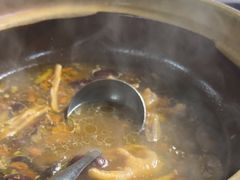 -威邵鸡煲(西华路总店)