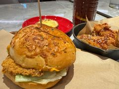 -必胜客(东大桥店)