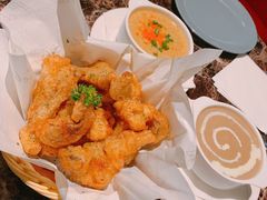 香炸什菇.脆炸有机菜花双拼-Lets burger非常汉堡·环球风味(蓝色港湾店)