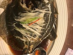 -西安绿地假日酒店·丽宝轩中餐厅