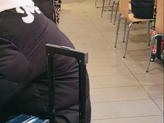 -麦当劳(汉口火车站候车室店)
