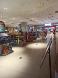 -孩子王(仪征宝能店)