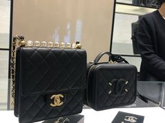 -Chanel(德基广场店)