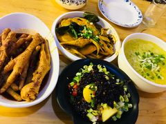 -二孃鸡爪爪(东郊记忆店)