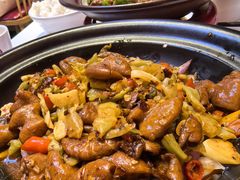 -渝是乎川渝小炒(新世界百货望京店)