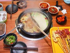 -串门邻居串串火锅(云南南路店)