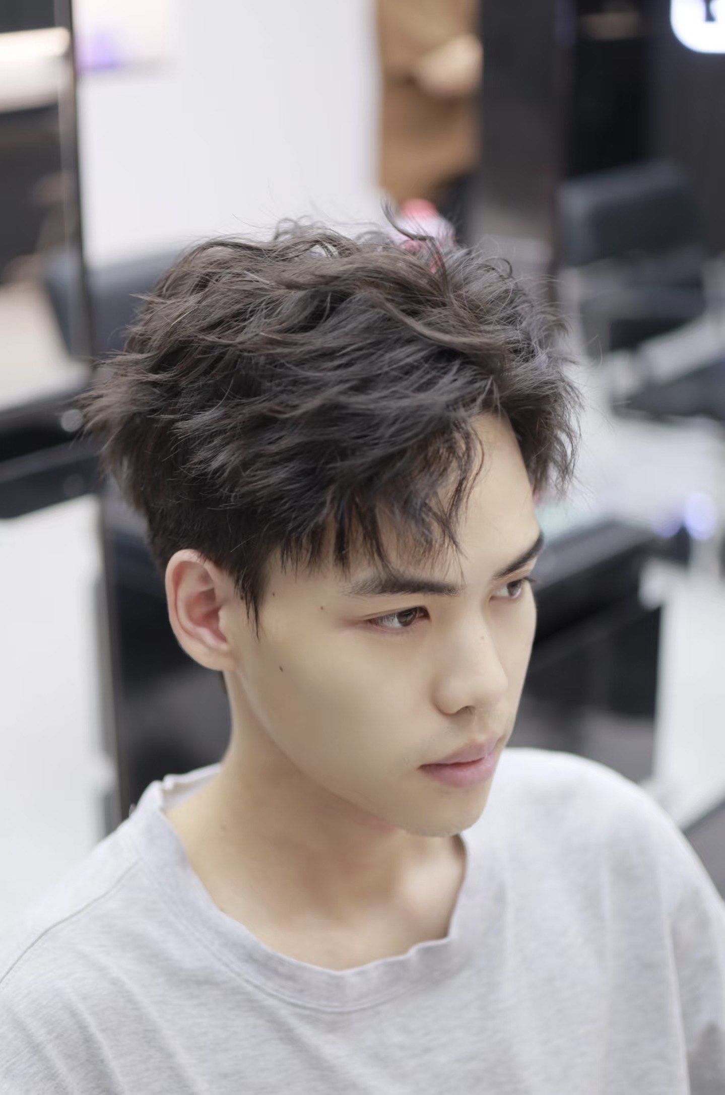 新潮男发型必看