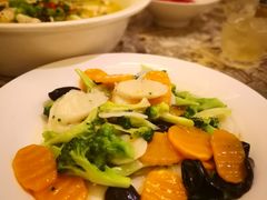 -十二饭点·川菜(北站圆融店)