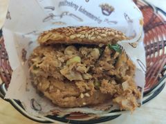 烧饼加肉-万红路羊汤烧饼店(将台路店)