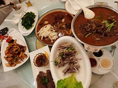 -马尔龙新疆饭店·清真(瑞景店)