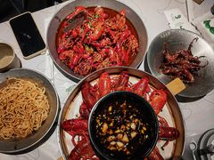 -巴厘龙虾·榜首油焖大虾(音乐学院·沿江酒馆店)