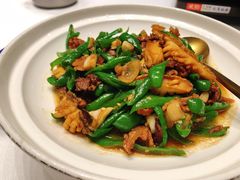 鲍鱼炒肉-院里寻菜·精致庭院菜(观沙岭店)