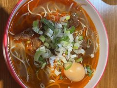 -楚东君•襄阳牛肉面牛杂煲(陆家嘴正大店)