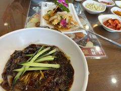 -贵宾庄炸酱面·韩式料理(高区店)