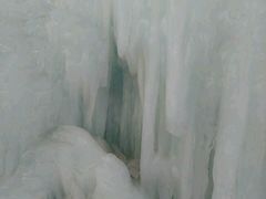 -大平台龙居瀑布旅游区