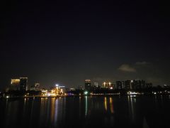 -龙虎塔