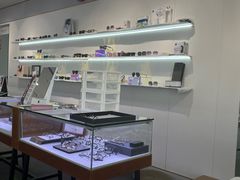 -亚美视光眼镜店(重庆路活力城店)