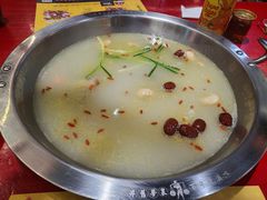 成都老妈蹄花锅-谭鸭血老火锅(七宝万科广场店)