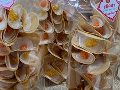 -瓦洛洛传统市场