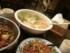 -鸿兴楼酒家嘉山路店