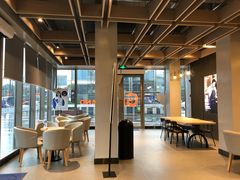 -瑞幸咖啡(杭州绿地中央店)